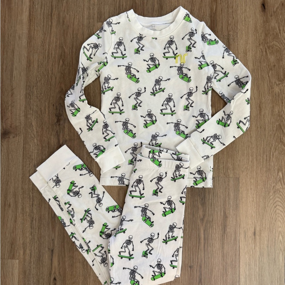 Neon Rebel Boys Halloween Pajamas Size 7 Skeleton Skater - Picture 3 of 6